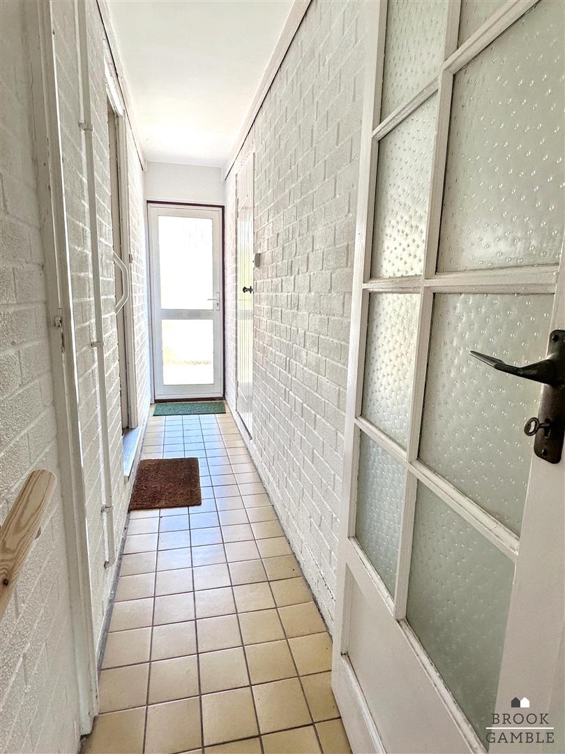 3 Bedroom House. Cobbold Avenue in Eastbourne,  22